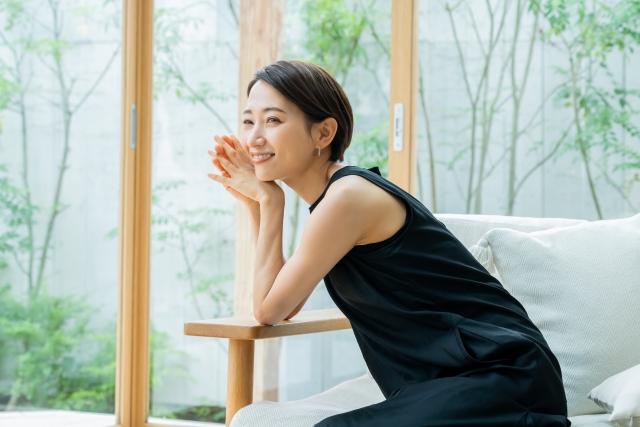ほうれい線が気になるあなたへ!効果的な対策と予防法